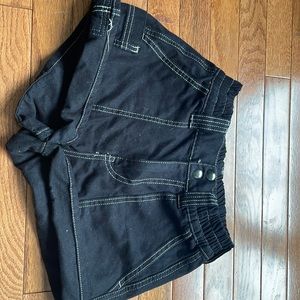 Urban outfitters skater shorts